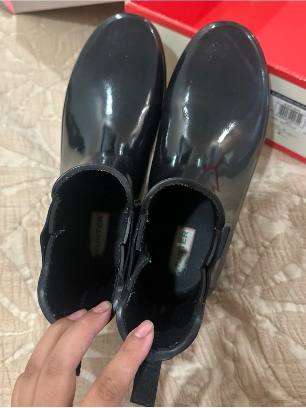 Hunter Refined Chelsea Glossy Rain Boots